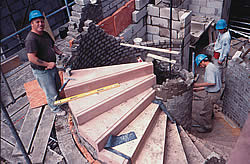 Building Lanternhouse